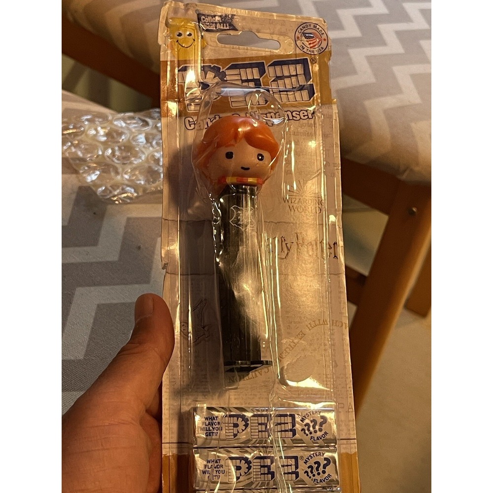 PEZ Harry Potter Candy & Dispenser New Sealed Wizarding World